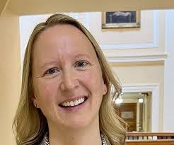 Michelle Boyer's Instagram, Twitter & Facebook