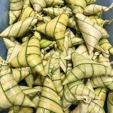 Menjual ketupat palas dan serunding sejuk beku bagi kawasan kl, putrajaya, jb, singapore, melaka, ipoh, penang & kedah reg no: Ketupat Palas Frozen Shopee Malaysia