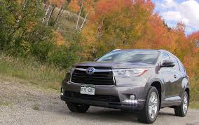 The official 2021 toyota highlander site. 2014 Toyota Highlander Hybrid Chasing Colors And Mpgs Roadtrip The Fast Lane Car