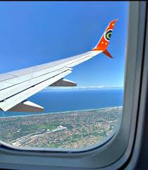 Cheap flights, airline tickets and flight deals. Mango Airlines There S A Reason Window Seats Are Everyone S Favourite You Get To Witness The Best Views Can You Guess Which City We Re Flying Over Gomango Facebook