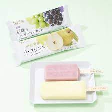 ウチカフェアイス 日本のフルーツ に 山形県産ラ フランス 国産巨峰 国産シャインマスカット の2種類が登場です カフェ スイーツ レモンムース ローソン スイーツ