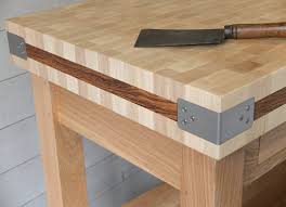 Munis de compartiments, ils augmentent vos espaces de rangement tout en introduisant l'aspect scandinave dû à ce matériau. Billot De Cuisine L Ilot Des Chefs Les Billots De Sologne