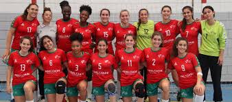O andebol de sete foi introduzido em portugal em 1949, por outro alemão, henrique feist, residente no nosso país. Selecao Sub 17 Feminina Federacao De Andebol De Portugal