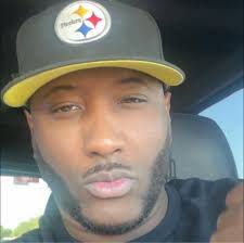 Below is the second of three parts of the Fallen Vikings excerpt from the  chapter "Class Reunion" in my book:  www.facebook.com/AmericasMostViolentAndInspiringTown After my joking  confrontation at the class reunion with the school