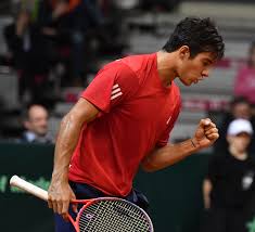 Christian garin medone (born 30 may 1996) is a chilean professional tennis player ranked no. Preview Shapovalov Vs Garin Is A Chance To See What Both Men Do Best Tennis Com Live Scores News Player Rankings