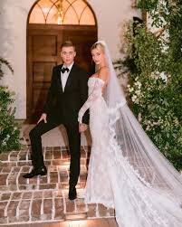 The Biebers Wedding Justin Bieber Hailey Bieber Wedding Dresses Celebrity Wedding Gowns Hailey Bieber Wedding