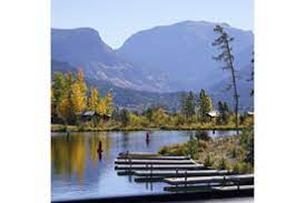 The chamber offers information on placing to stay and eat, recreational ammenities and nearby attractions. Grand Lake Chamber Of Commerce Grand Lake North Central Colorado Colorado Vacation Directory