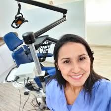 Angela Mora (@angelacorinmora)