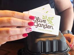 Olive garden is an american casual dining restaurant chain offering american and italian cuisine. 25 Olive Garden Secrets From Your Server That Ll Save You Serious Cash The Krazy Coupon Lady
