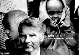 27 Irvin Graham Stock Photos, High-Res Pictures, and Images