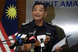 Former igp tan sri musa hassan speaks during a press conference in shah alam september 24 'protect malaysia' spokesperson christina teng speaks during a press conference in shah alam. Malaysia S Police Chief Causes Ripples With Claims Of Corruption In Senior Ranks Of Force Se Asia News Top Stories The Straits Times