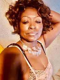 Lashonda Simpson's Instagram, Twitter & Facebook