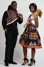 Black And White African Print Styles This Particular Fabric Is Called Toghu And Is The Official Traditional Fabric Of The P African Print Shirt Couples African Outfits Traditional African Clothing