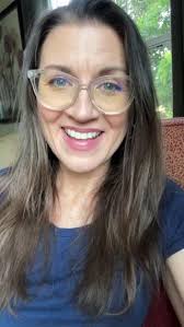 Annie Reneau, Writer