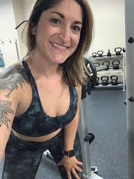 Cristina Yang's growth over the years Intern Resident Joe' Joe's s Fellow  Attending KLAU コ a1m ルmム DirectorofCardio Director of Cardio