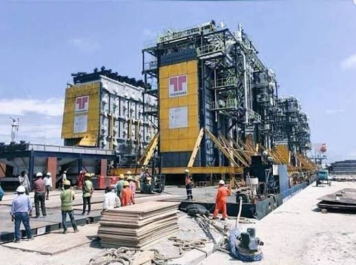 Pictures: Dangote Refinery in Lekki, Lagos takes delivery of ...