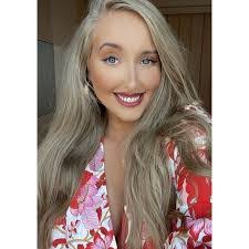 Rebecca Rees's Instagram, Twitter & Facebook