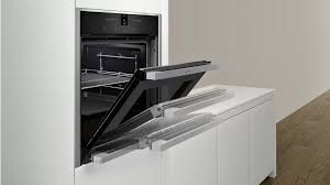 A built in single electric oven in stainless steel 71 litre capacity dimensions: Should I Buy The Neff N70 B57cr22n0b Slide Hide Built In Electric Oven T3