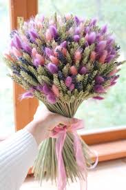 Rose Studio доставка цветов по краснодару цветочный магазин в краснодаре Obyomnyj Buket S Lavandoj Pshenicej I Lagurusom Vaza Bez Cvetov Sushenye Cvety Cvetochnye Kompozicii