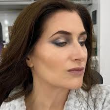 Florence Pugh is I L L E G A L