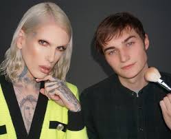 We would like to show you a description here but the site won't allow us. Nathan Schwandt 13 Facts About Jeffree Star S Ex Boyfriend You Need To Know Popbuzz
