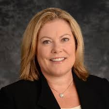 Eileen Aguilar's Instagram, Twitter & Facebook