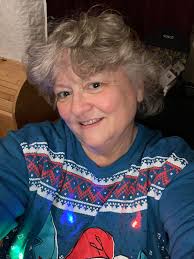 This is me. Just turned 59 in August and stopped coloring my hair in  December 2019. It's been all kinds of lengths from shoulder to loose bob,  to French bob, to this