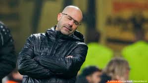 Eine dicke jacke für den winter; Peter Bosz Ubernimmt Bei Bayer Leverkusen Sport Dw 04 01 2019