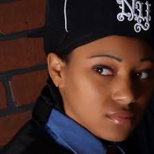 Denise Kaiser (@kaiser223)