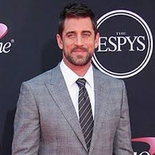 Latest on qb aaron rodgers including news, stats, videos, highlights and more on nfl.com. Aaron Rodgers Bio Family Trivia Famous Birthdays