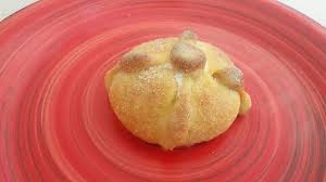Pan De Muerto De Mantequilla Receta De Walter Hernandez Receta En 2020 Pan De Muerto Pan De Muerto Receta Recetas De Comida