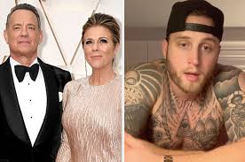 Chet hanks and rita wilson arrive at the instyle and warner bros. Tom Hanks S Son Chet Says His Parents Are Fine Despite Their Coronavirus Diagnosis