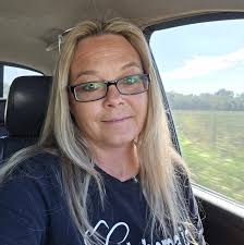 Asking Eric: Still-married grandson wants to bring his new girlfriend to  visit