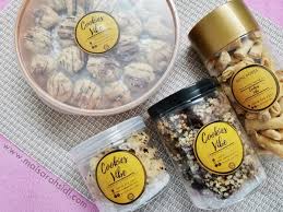 Tak kiralah sama ada anda membuat sendiri kuih raya atau membelinya di kedai. Beli Biskut Raya Cookies Vibe Online Senang Kerja