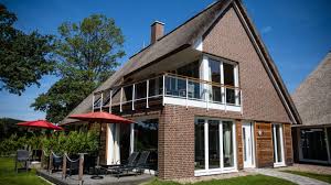 Sie befindet sich im südosten des landkreises und westlich der stadt oldenburg. Hotels Mit Balkon Terrasse Bad Zwischenahn Die Besten Bad Zwischenahn Hotels Bei Holidaycheck