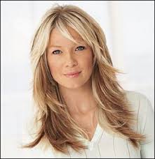 Curl your hair and part it on one side. Pin On Hairstyle Ideas