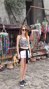 Din distributie fac parte actorii: File Elcin Sangu 2015 September Jpg Wikimedia Commons