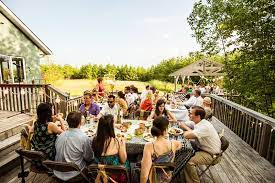 Outdoor Wedding 9 Cottage Wedding Unique Wedding Venues Wedding Venues Ontario