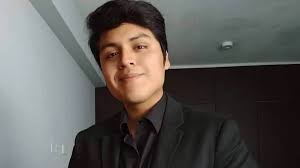 ¿Cómo se llama el cantante peruano que canta como José José?