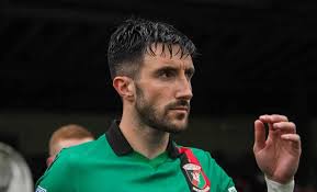 Glentoran announces departure of Tony Webster