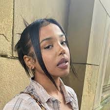 Tonya Bethea's Instagram, Twitter & Facebook