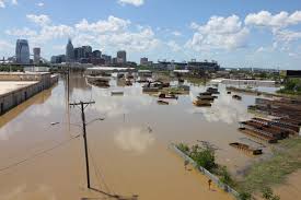 The word weather in english can be translated as. 2010 Tennessee Floods Wikipedia