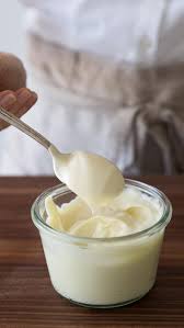 Video Comment Faire De La Mayonnaise Maison Cette Mayonnaise Facile Faite Maison Et Paleo Friendly Ne Prend Recettes De Cuisine Trucs De Cuisine Nourriture