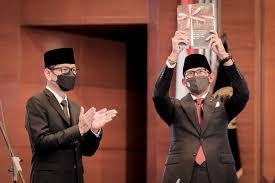 #wishnutama | 1.2m people have watched this. Wishnutama Mau Istirahat Sandiaga Jangan Lama Lama