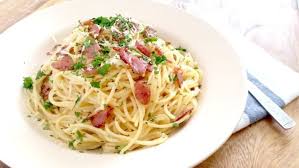 Untuk spaghetti sendiri ada banyak jenisnya. Bikin Spaghetti Itu Tak Sesulit Yang Kamu Kira 7 Resep Spaghetti Rumahan Ini Buktinya