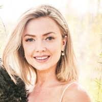 Jasmine Till's Instagram, Twitter & Facebook