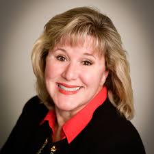 Lacombe Agents, 26 Compass Real Estate Agents