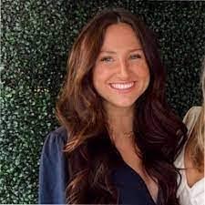 Noreen Williamson's Instagram, Twitter & Facebook