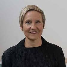 Vanessa Poe's Instagram, Twitter & Facebook