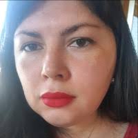 Karina Decker's Instagram, Twitter & Facebook